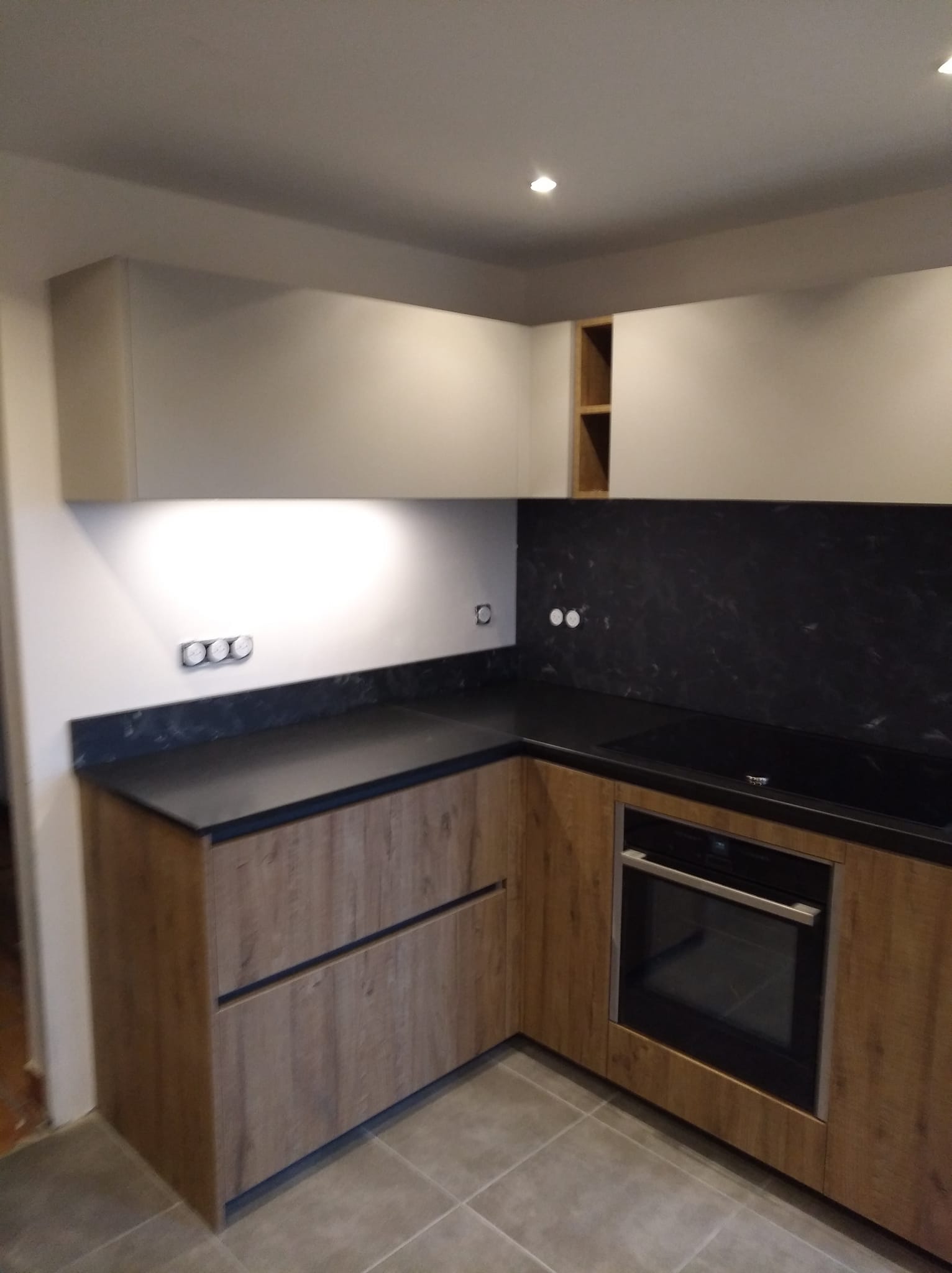 Cuisine contemporaine.